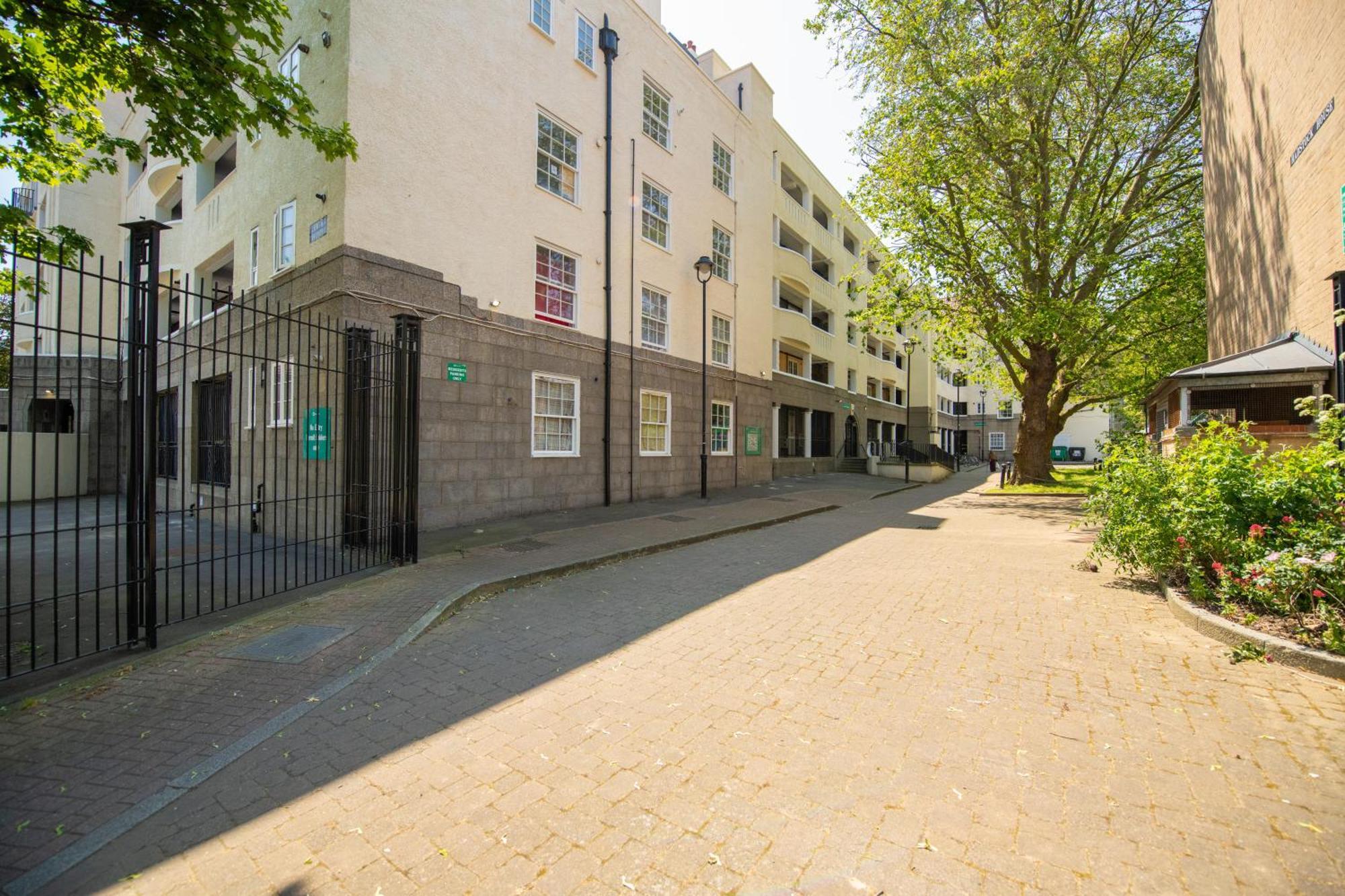 Stylish Central Kings Cross 2 Bedroom Flat London Bagian luar foto